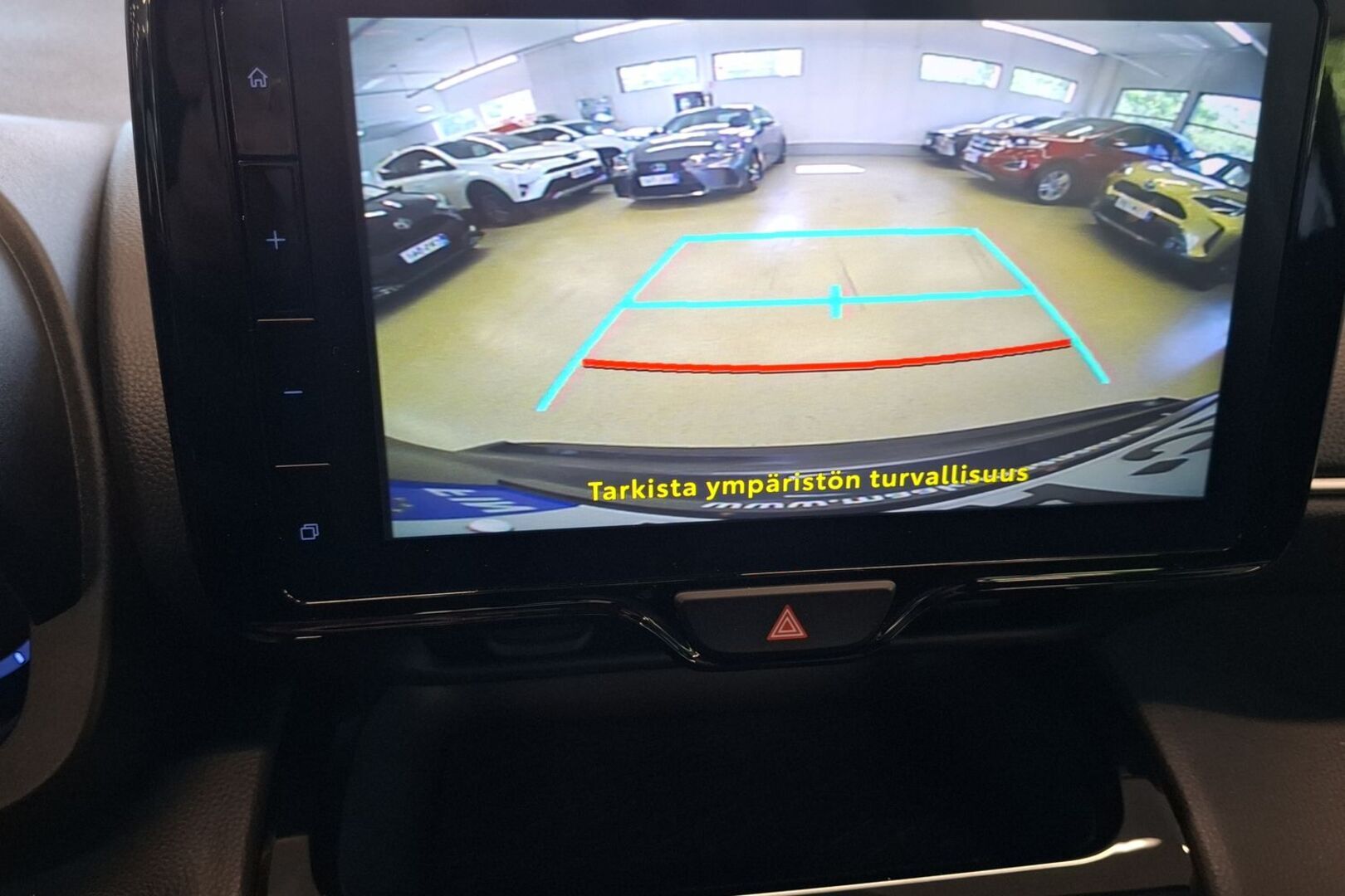 TOYOTA Yaris Cross 2024