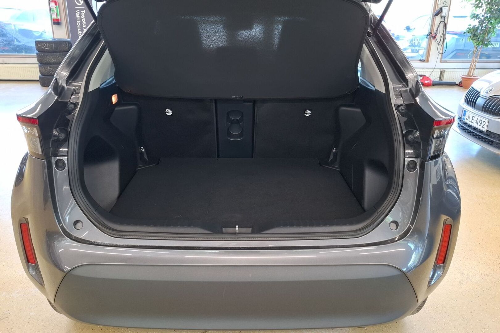 TOYOTA Yaris Cross 2024