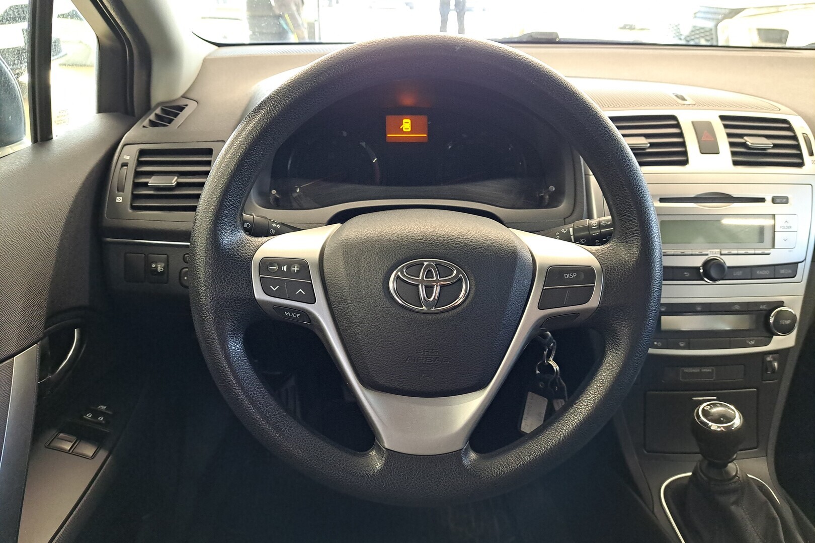 TOYOTA Avensis 2014