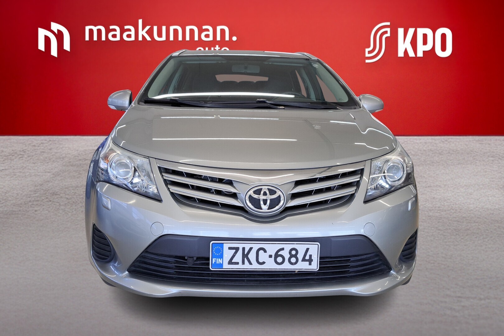 TOYOTA Avensis 2014