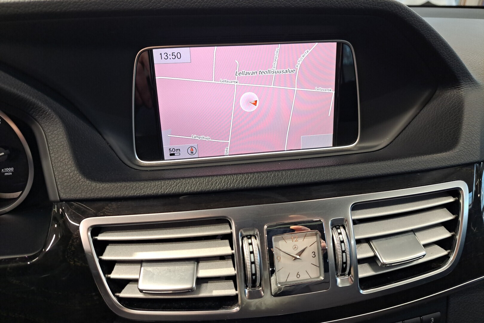 MERCEDES-BENZ E 2013