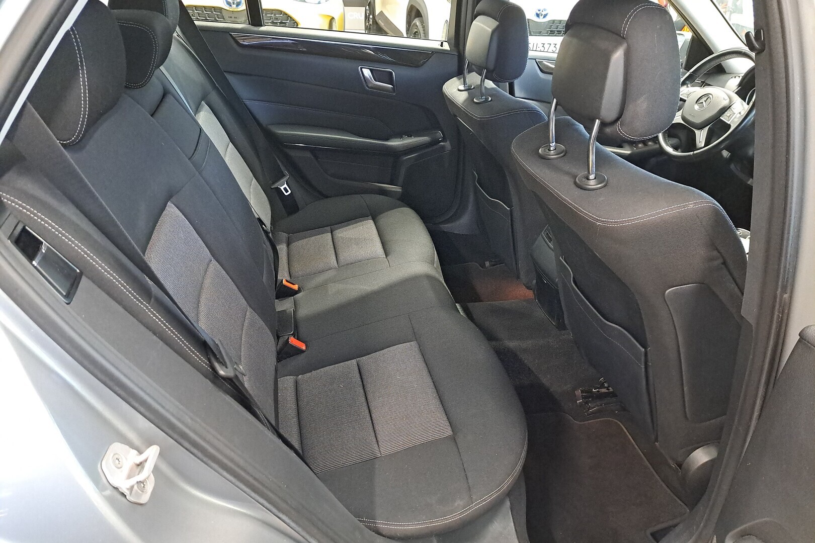 MERCEDES-BENZ E 2013