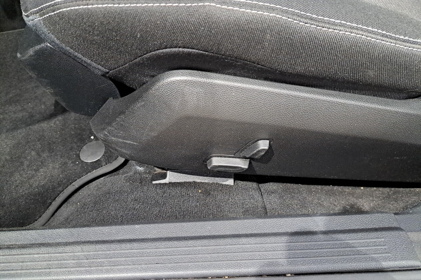 MERCEDES-BENZ E 2013