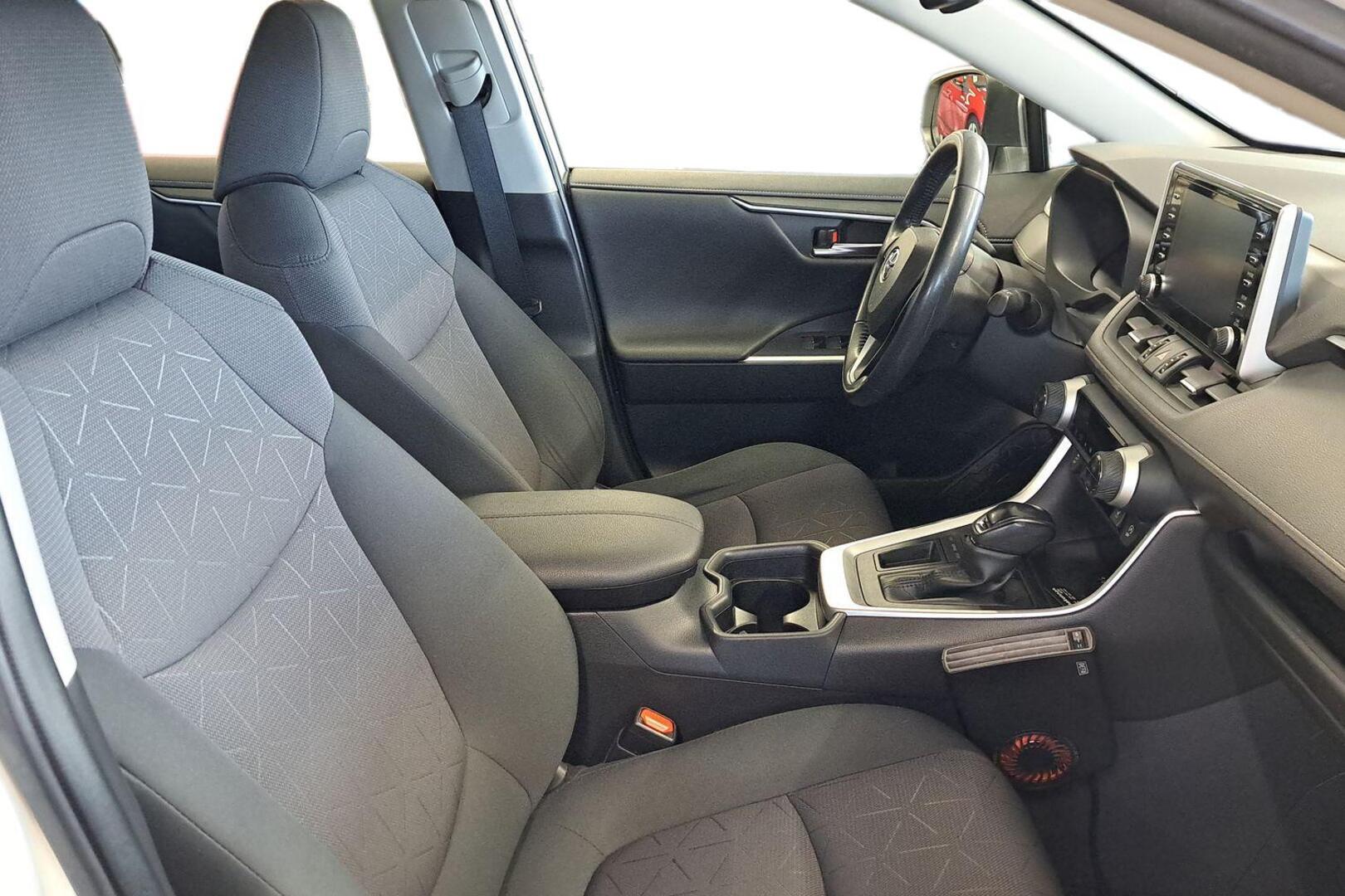 TOYOTA RAV4 2020