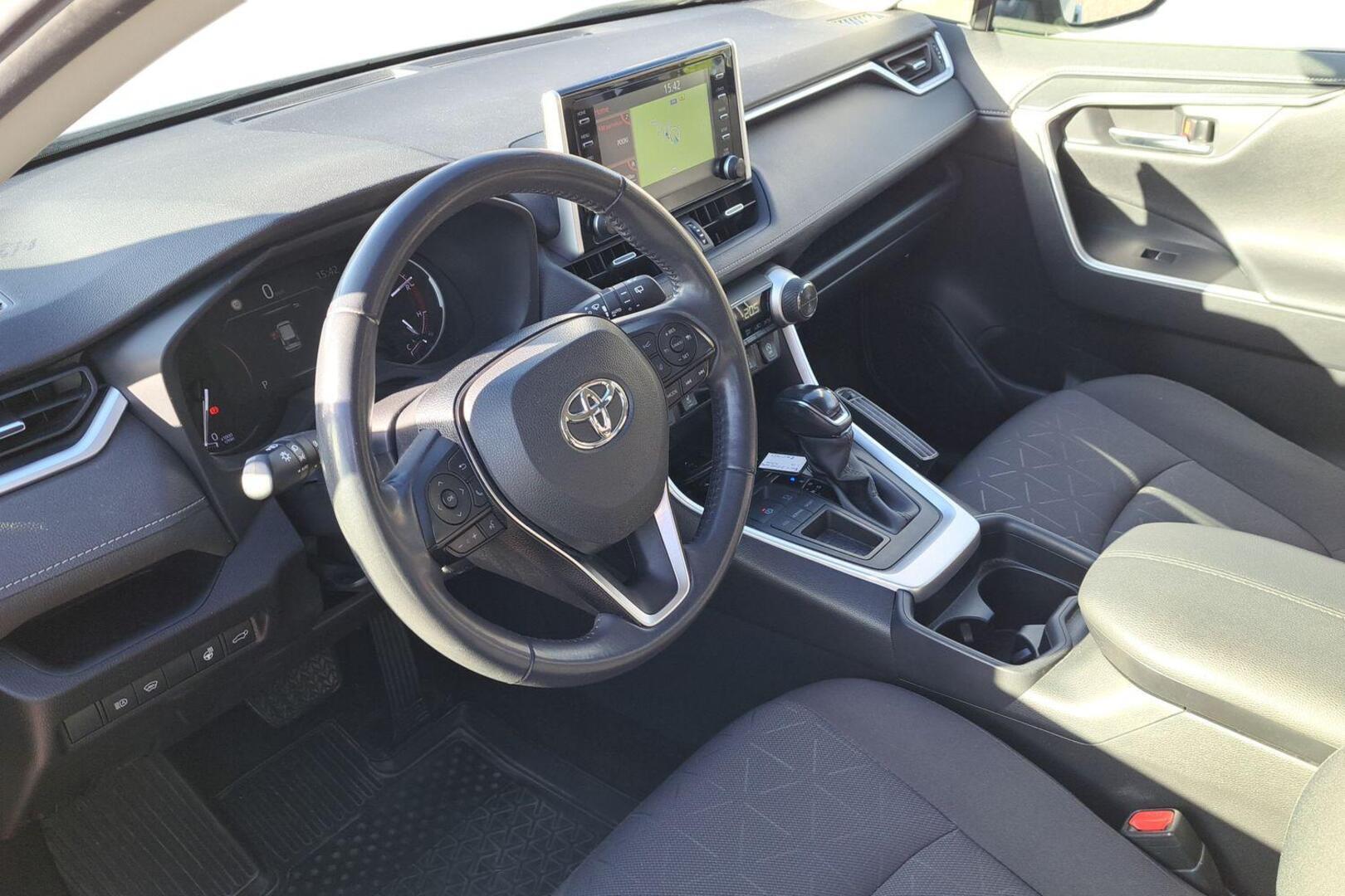 TOYOTA RAV4 3