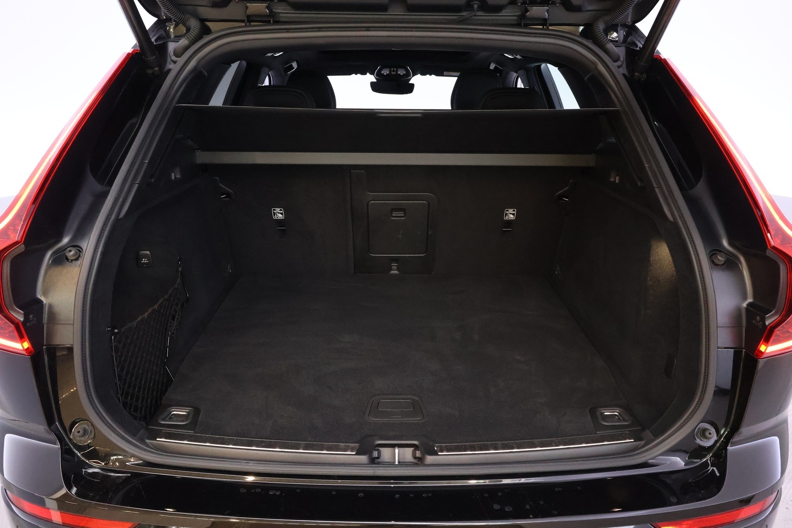 VOLVO XC60 14