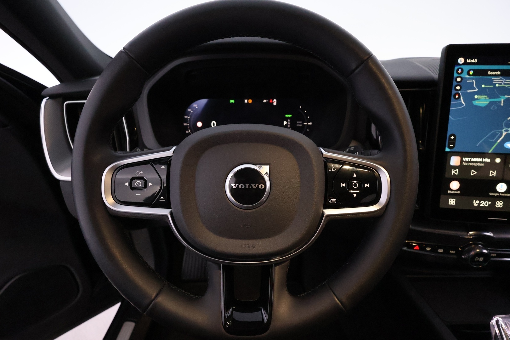 VOLVO XC60 30
