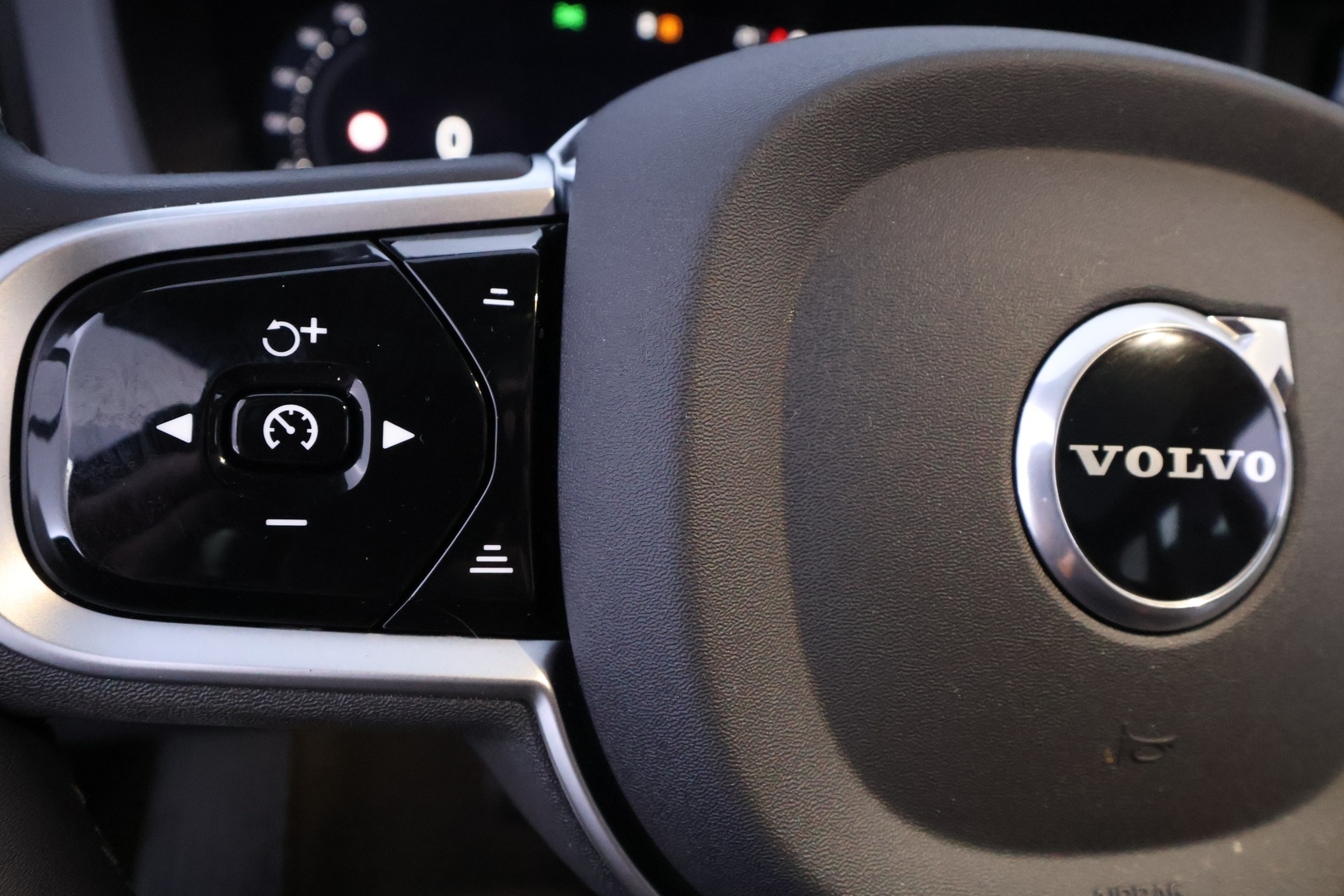 VOLVO XC60 31
