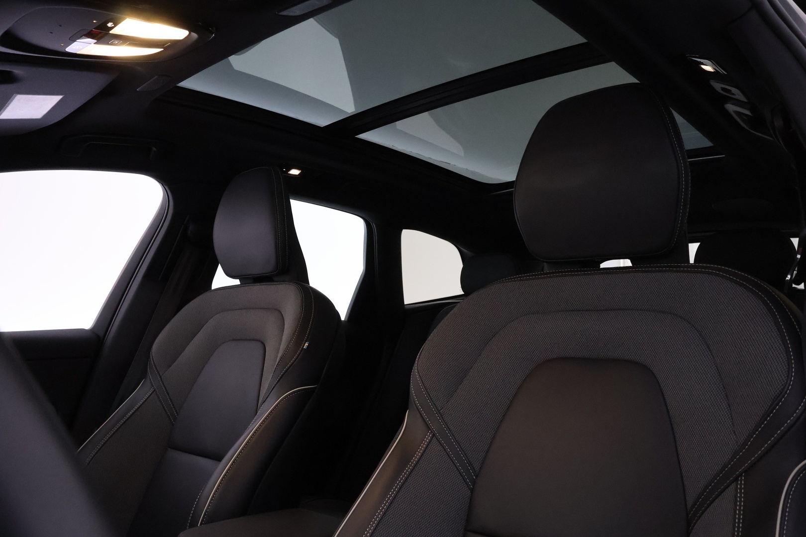 VOLVO XC60 51