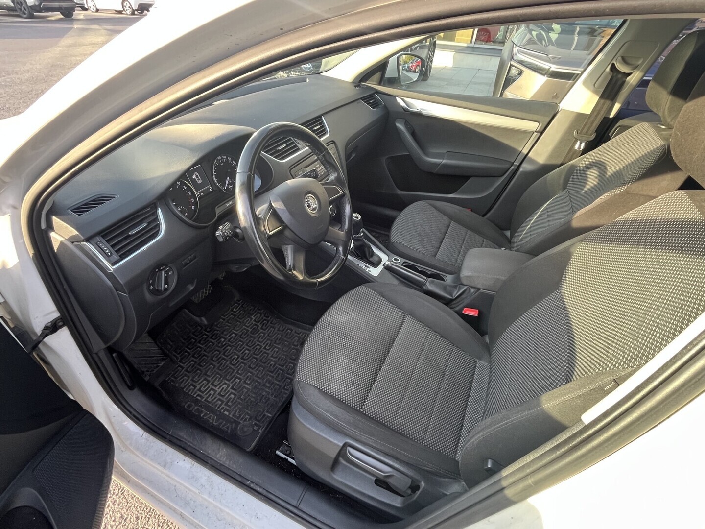 SKODA Octavia 3