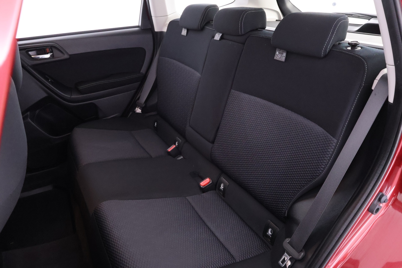 SUBARU Forester 18