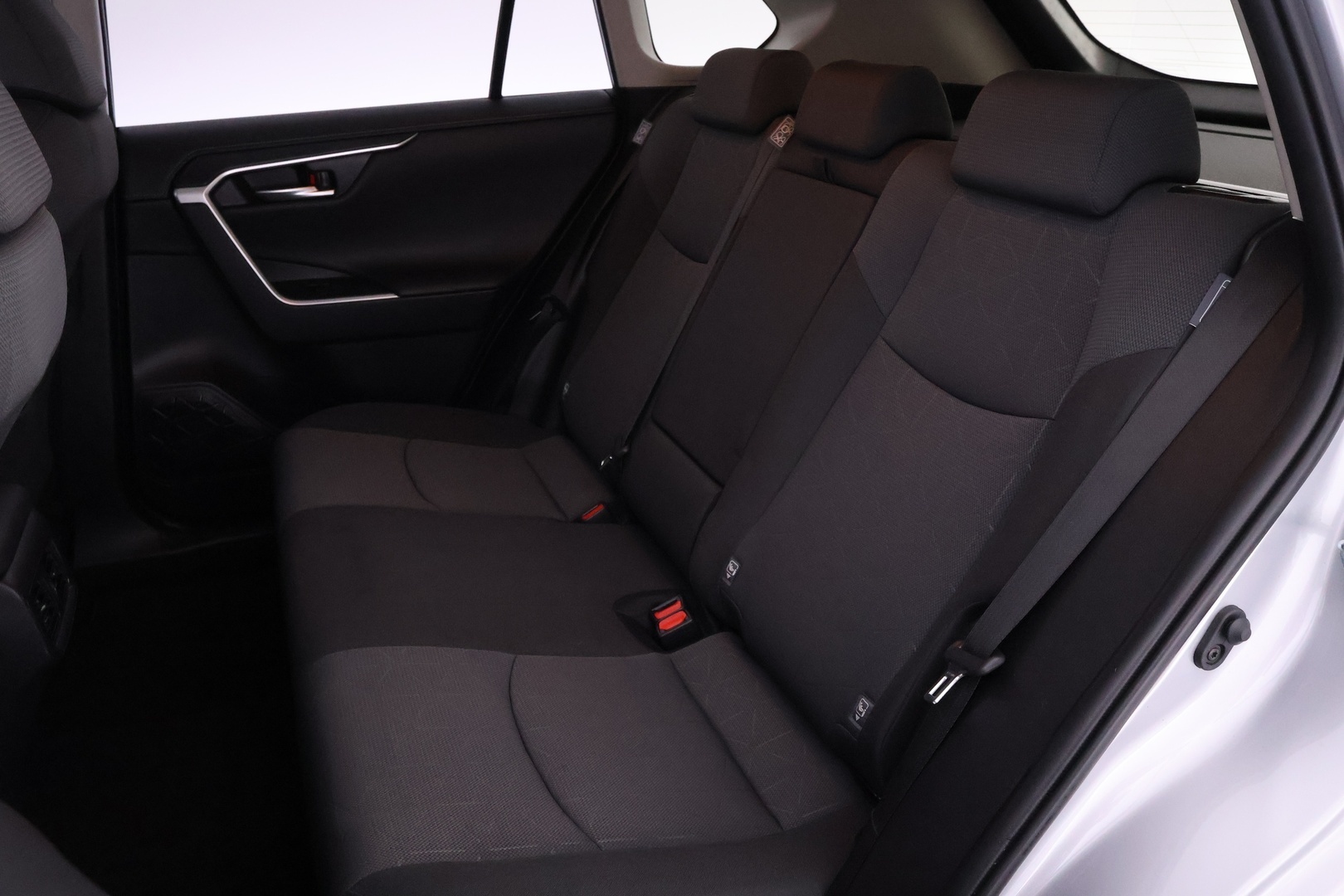 TOYOTA RAV4 17