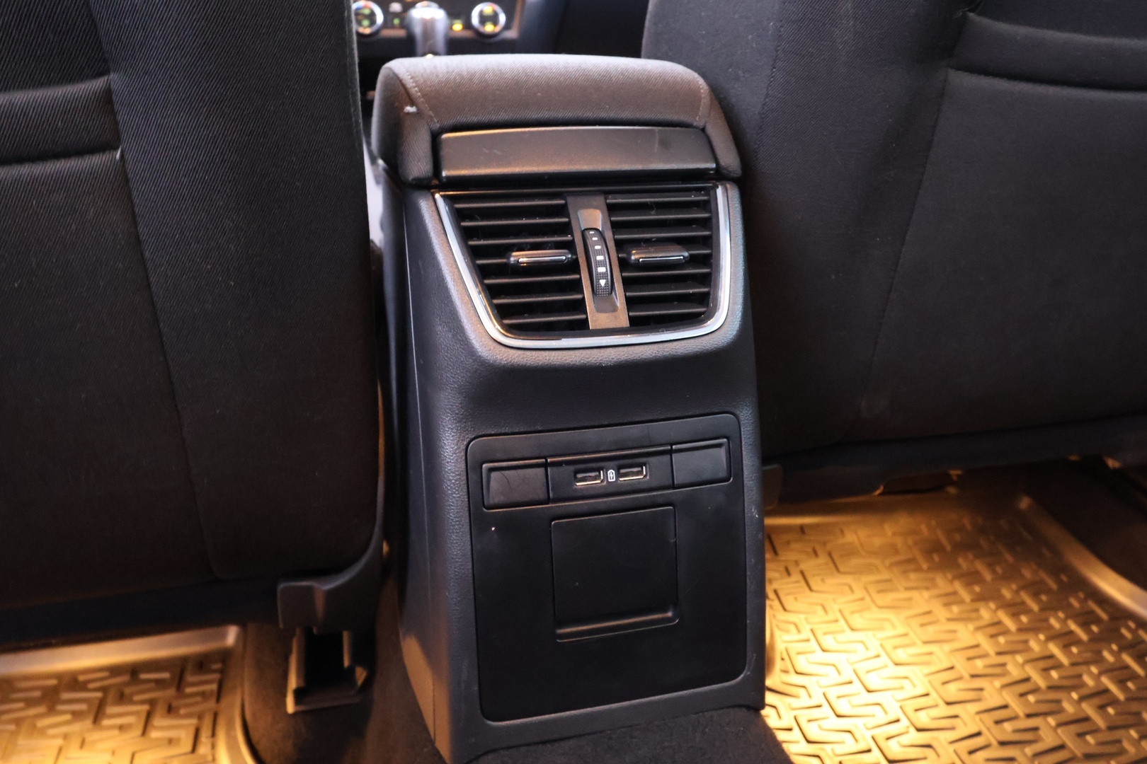 SKODA Octavia 19