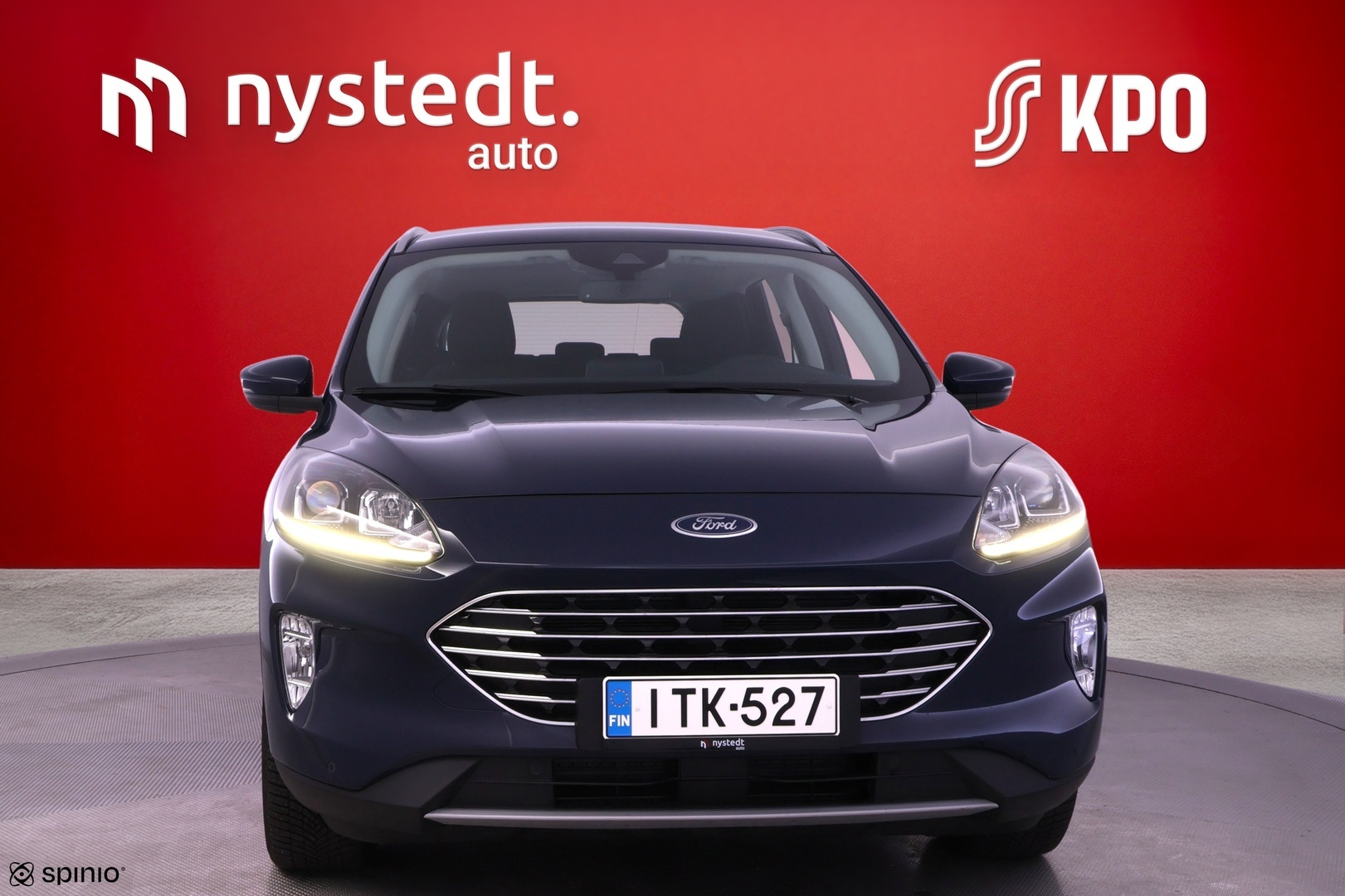 FORD KUGA 8