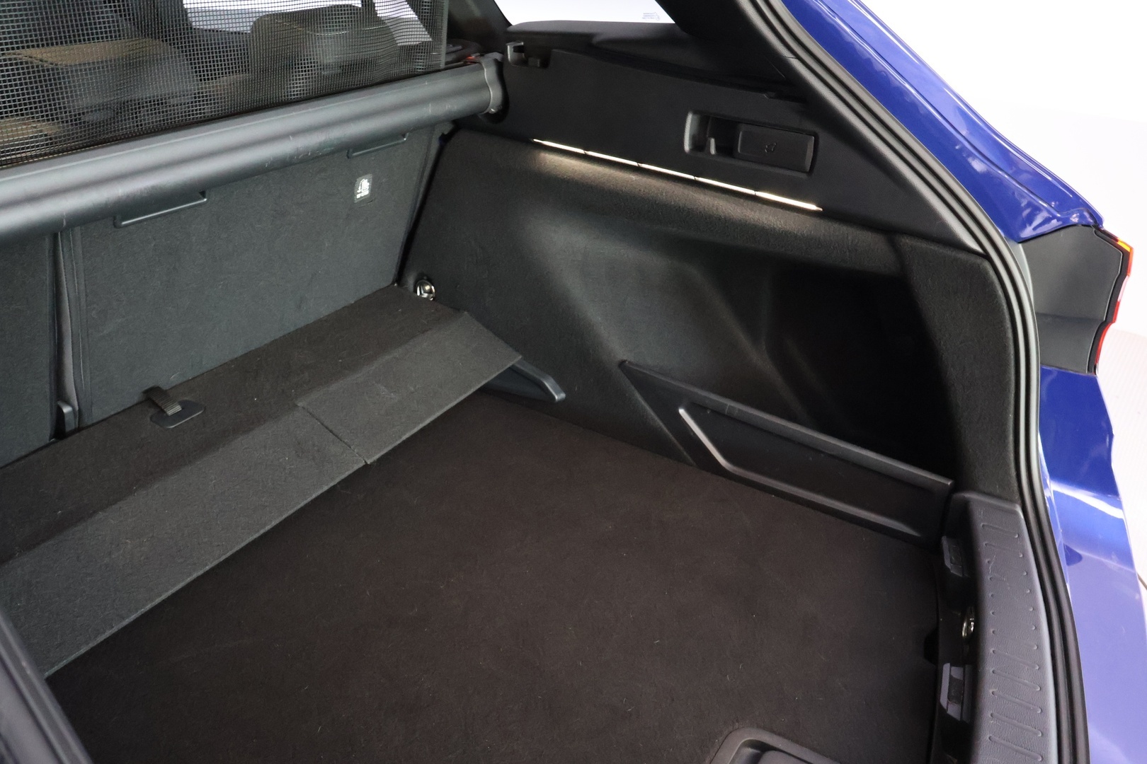 TOYOTA Corolla 15