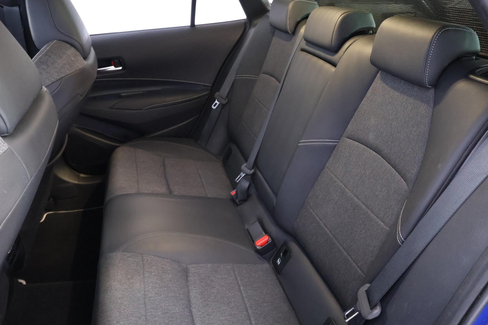 TOYOTA Corolla 17