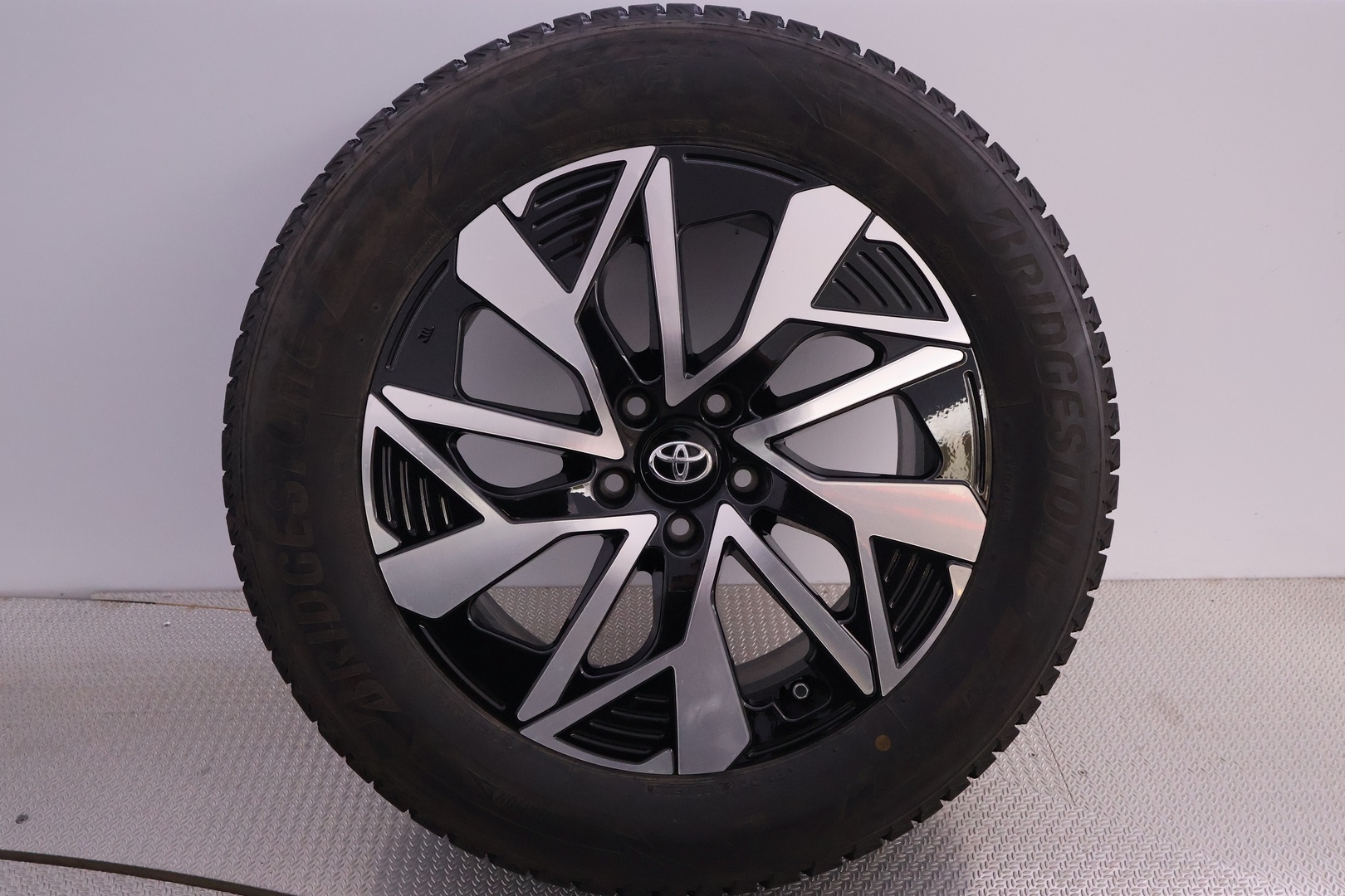 TOYOTA BZ4X 50