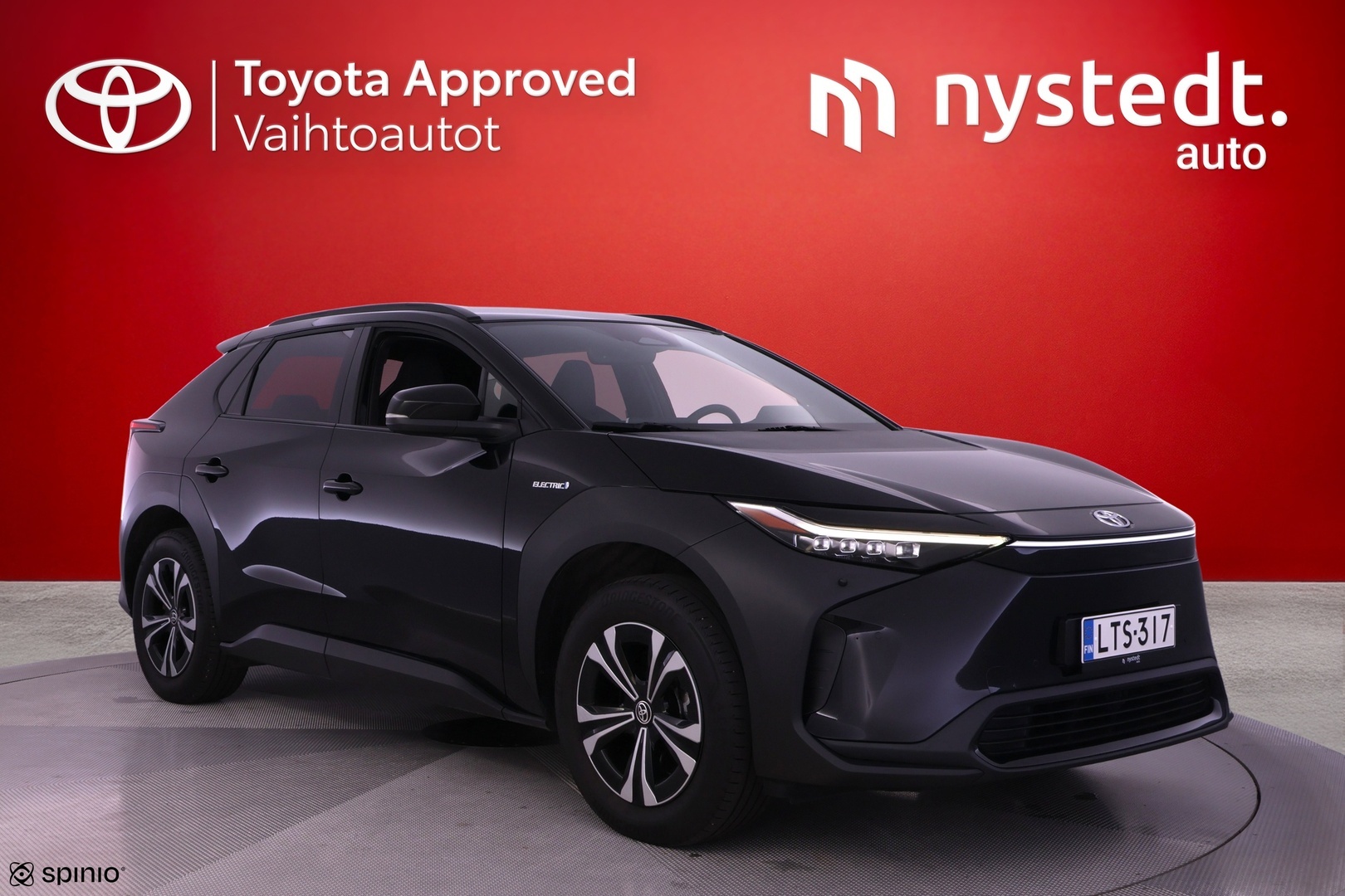TOYOTA BZ4X 7