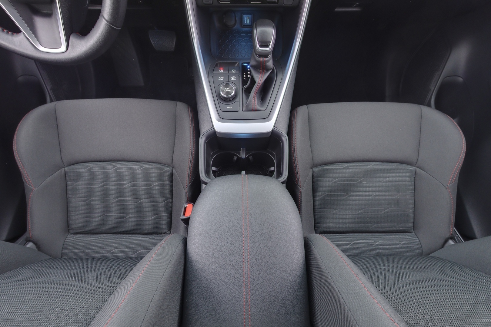 TOYOTA RAV4 PLUG-IN 12