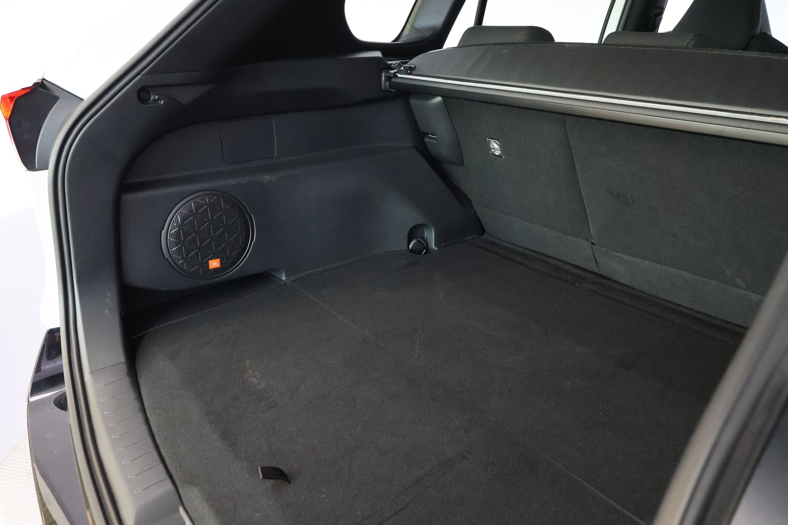 TOYOTA RAV4 PLUG-IN 15