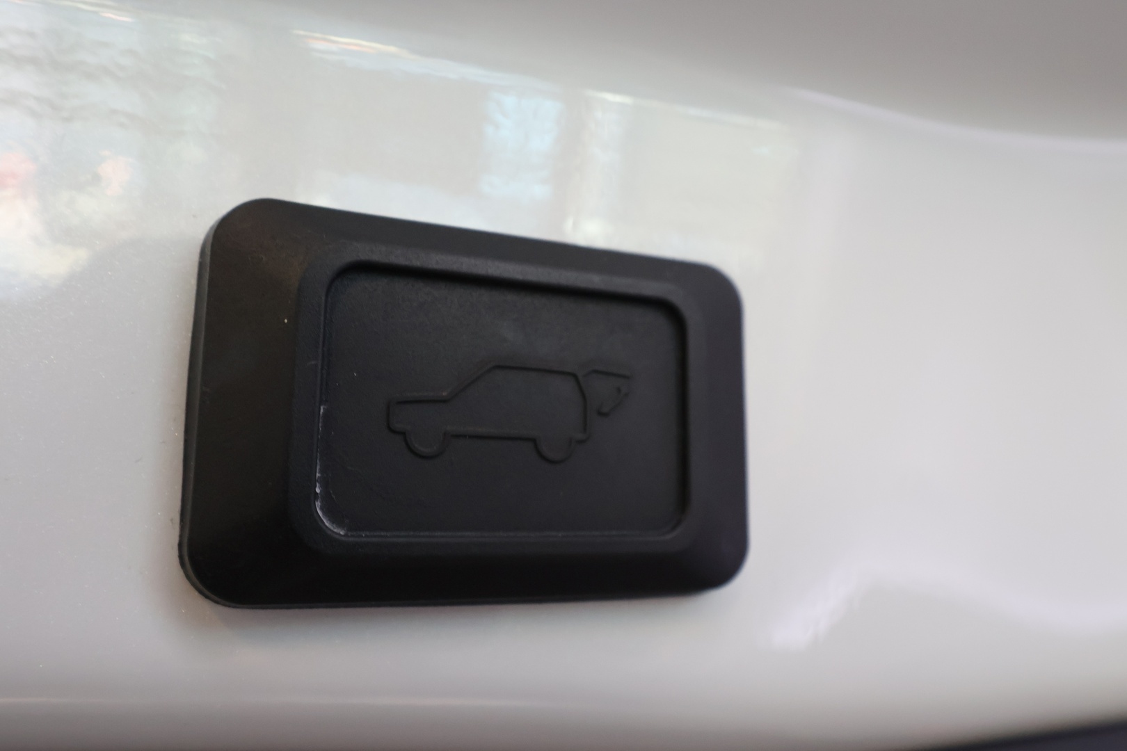 TOYOTA RAV4 PLUG-IN 17