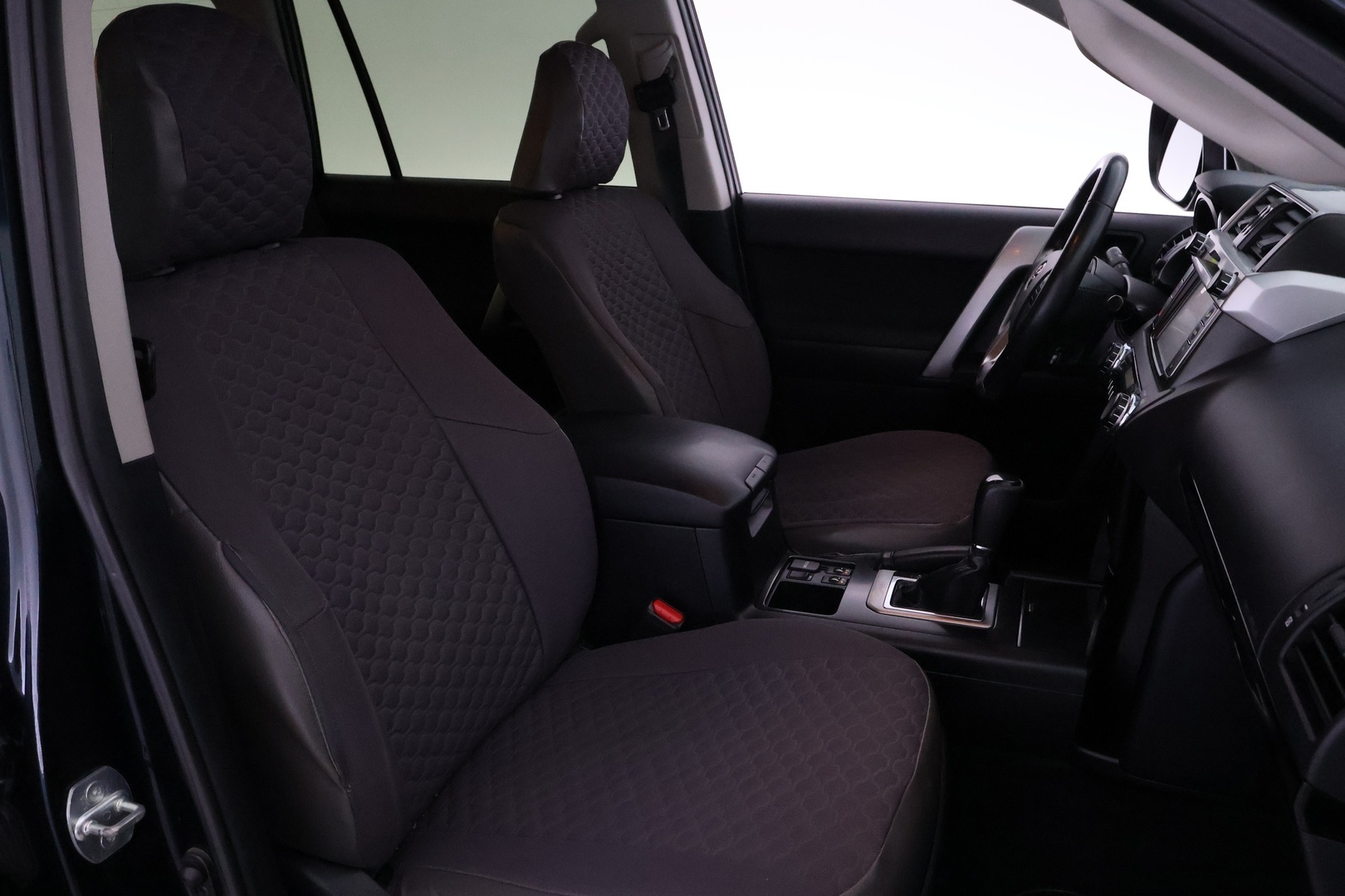 TOYOTA Land Cruiser 21