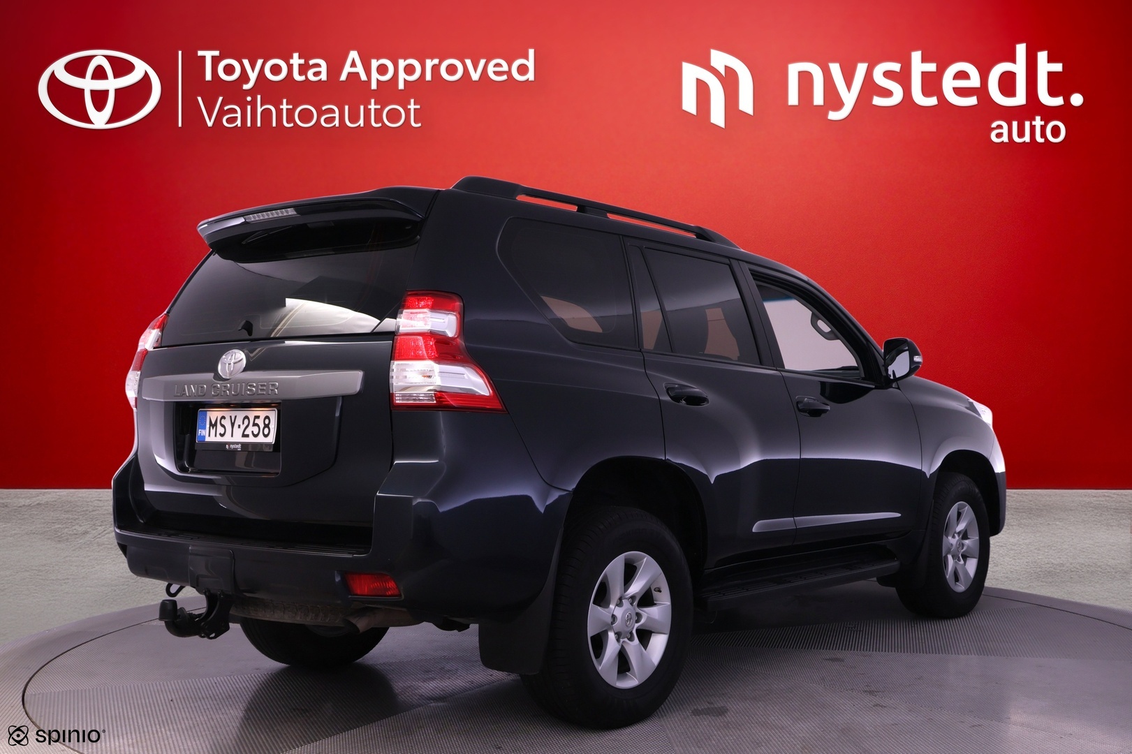 TOYOTA Land Cruiser 5