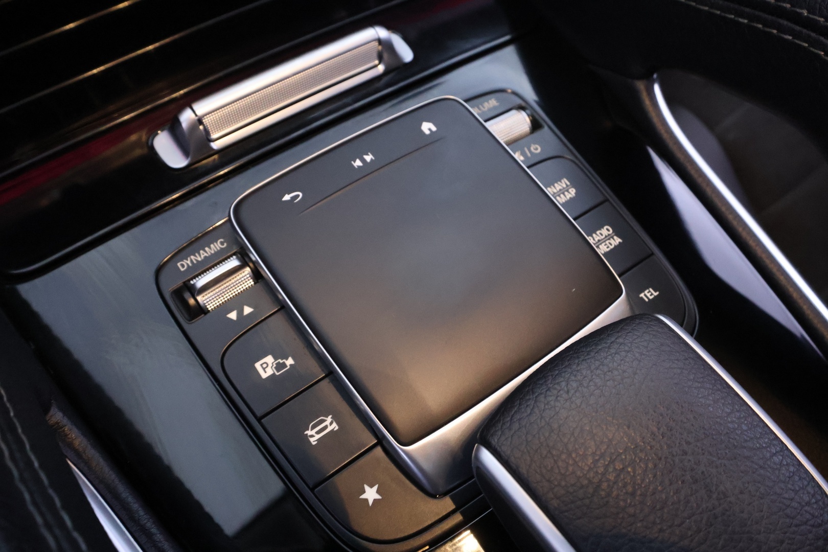 MERCEDES-BENZ GLE 49