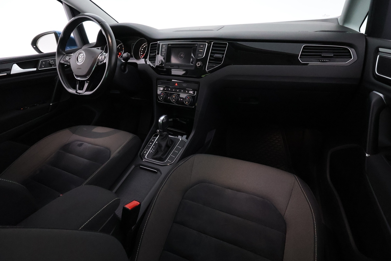 VOLKSWAGEN Golf Sportsvan 21