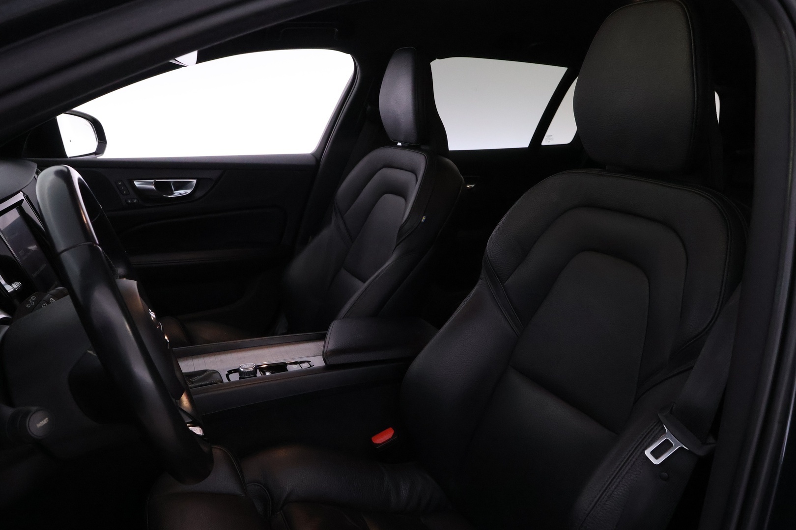 VOLVO V60 25
