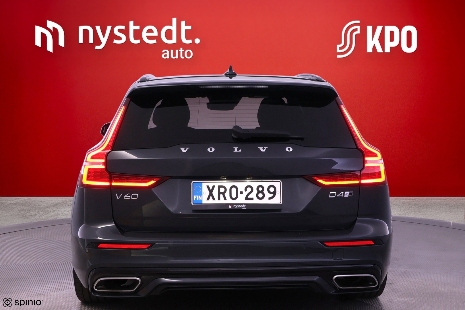 VOLVO V60 4
