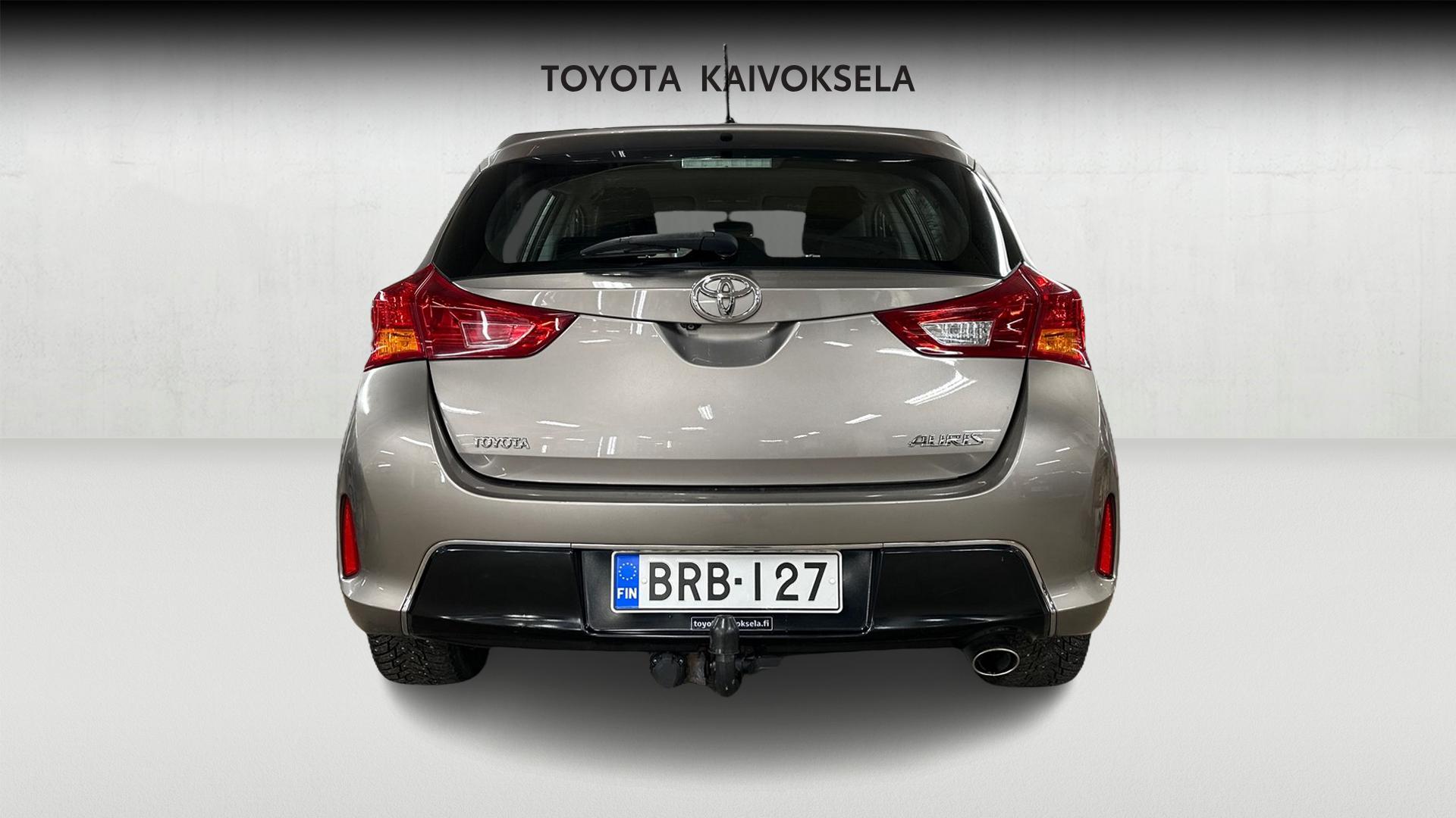 Toyota Auris 2013