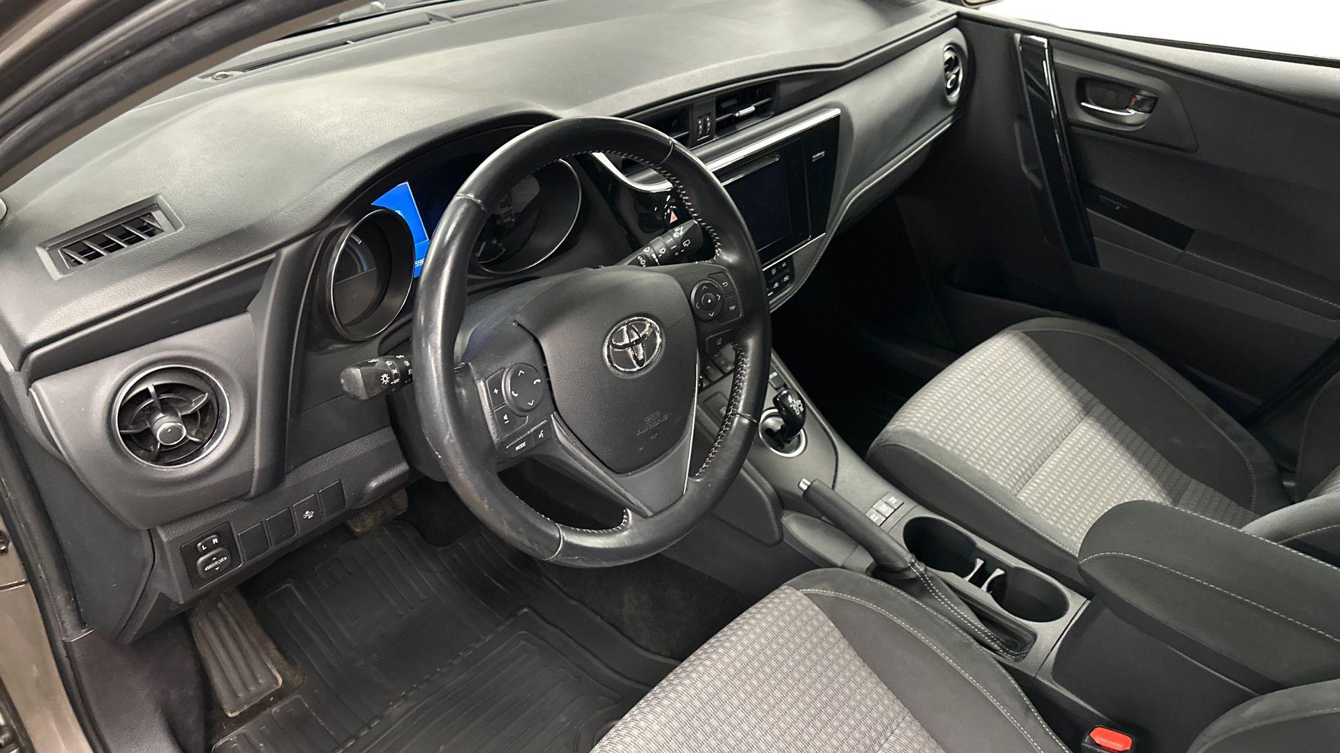 Toyota Auris 2019