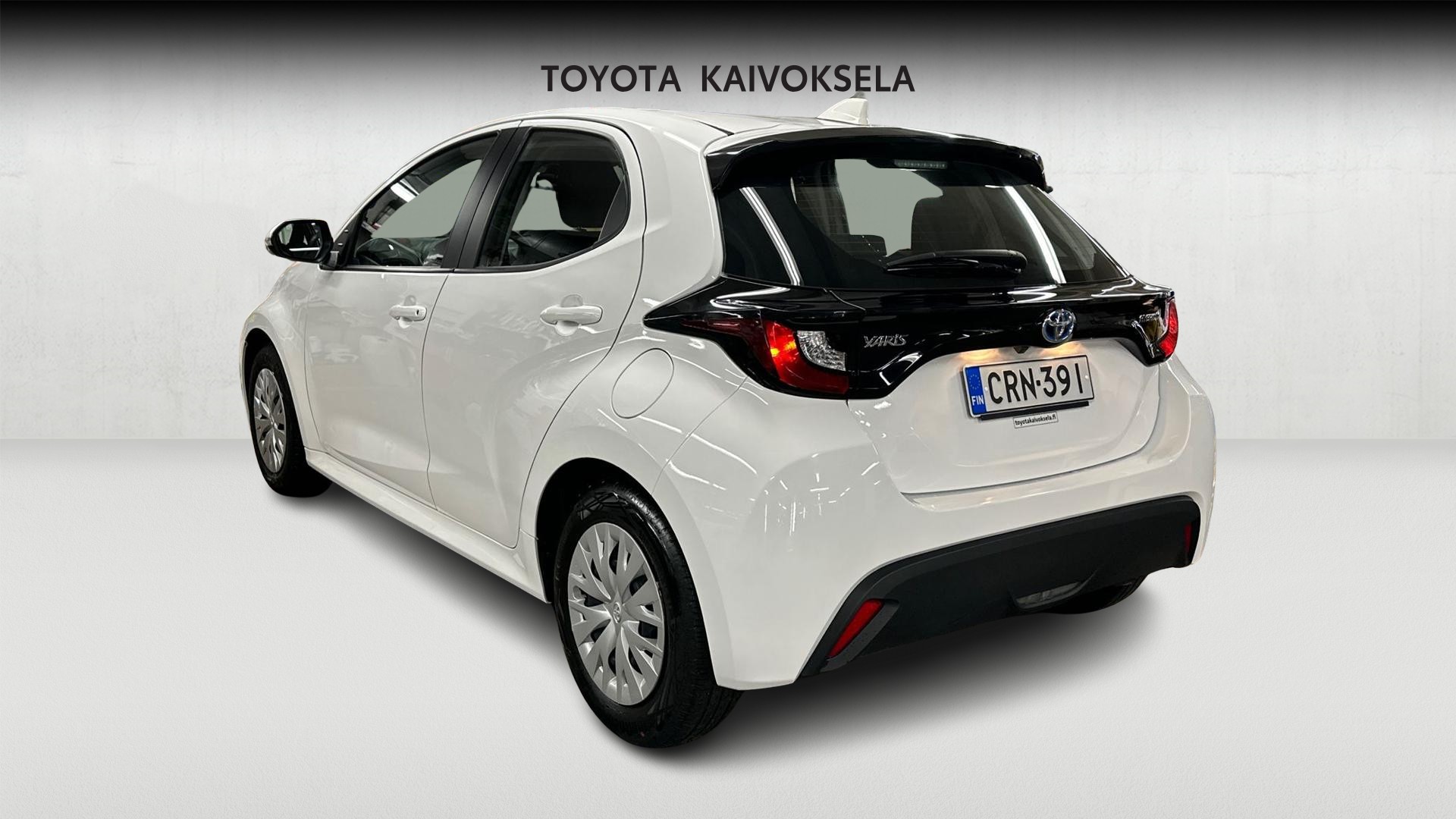 TOYOTA Yaris 2023