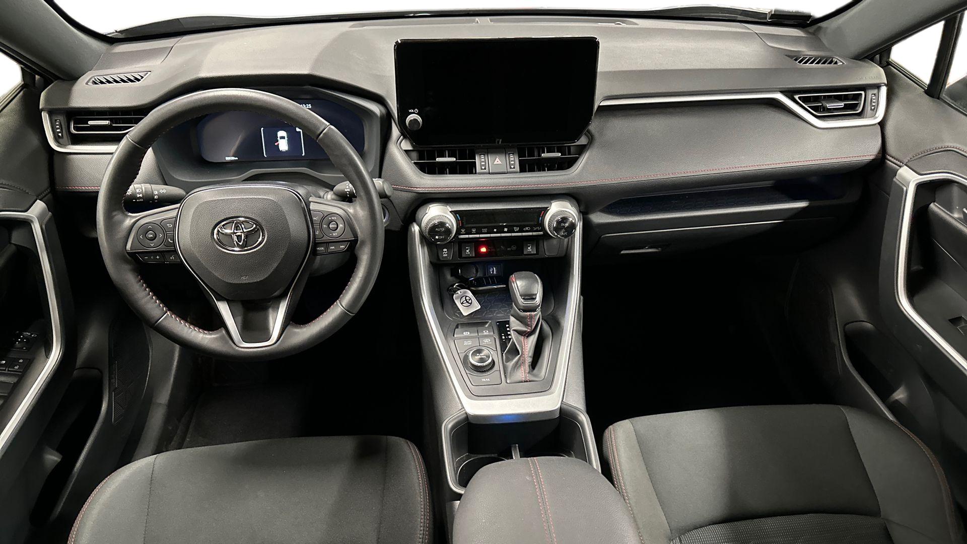 Toyota RAV4 Plug-in 2024