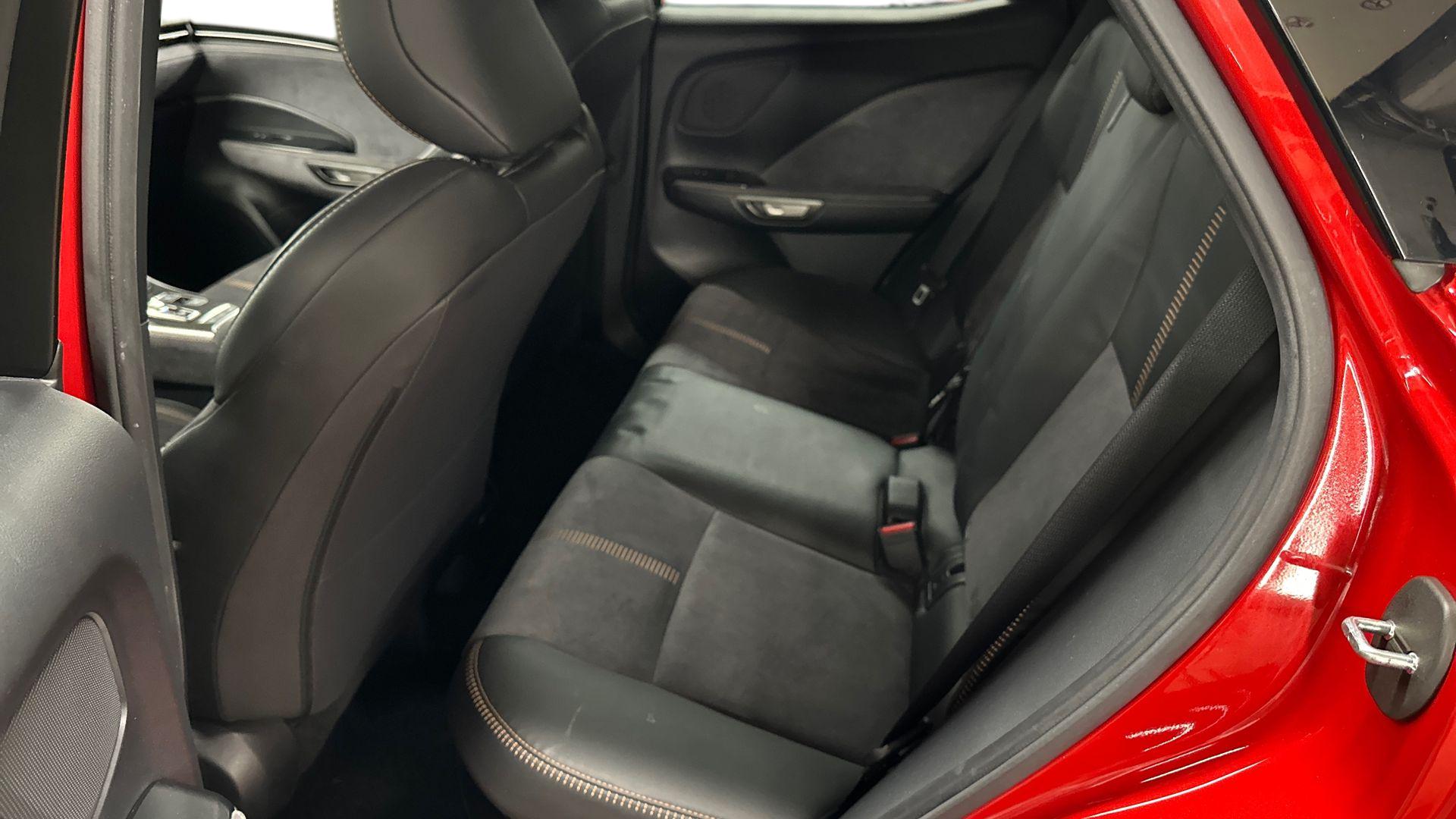 Lexus LBX 11