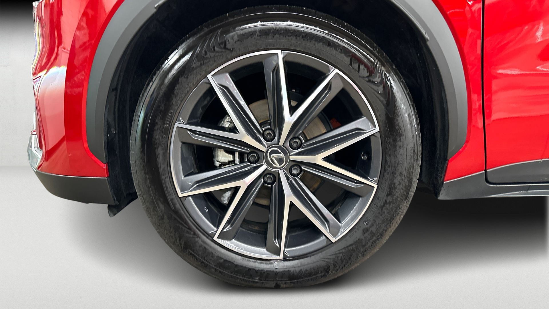 Lexus LBX 20