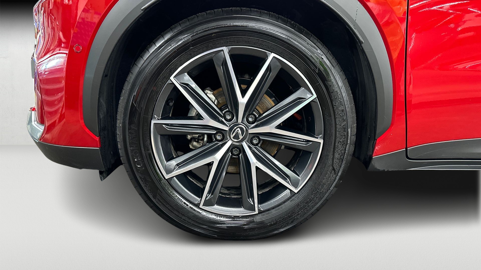 Lexus LBX 20