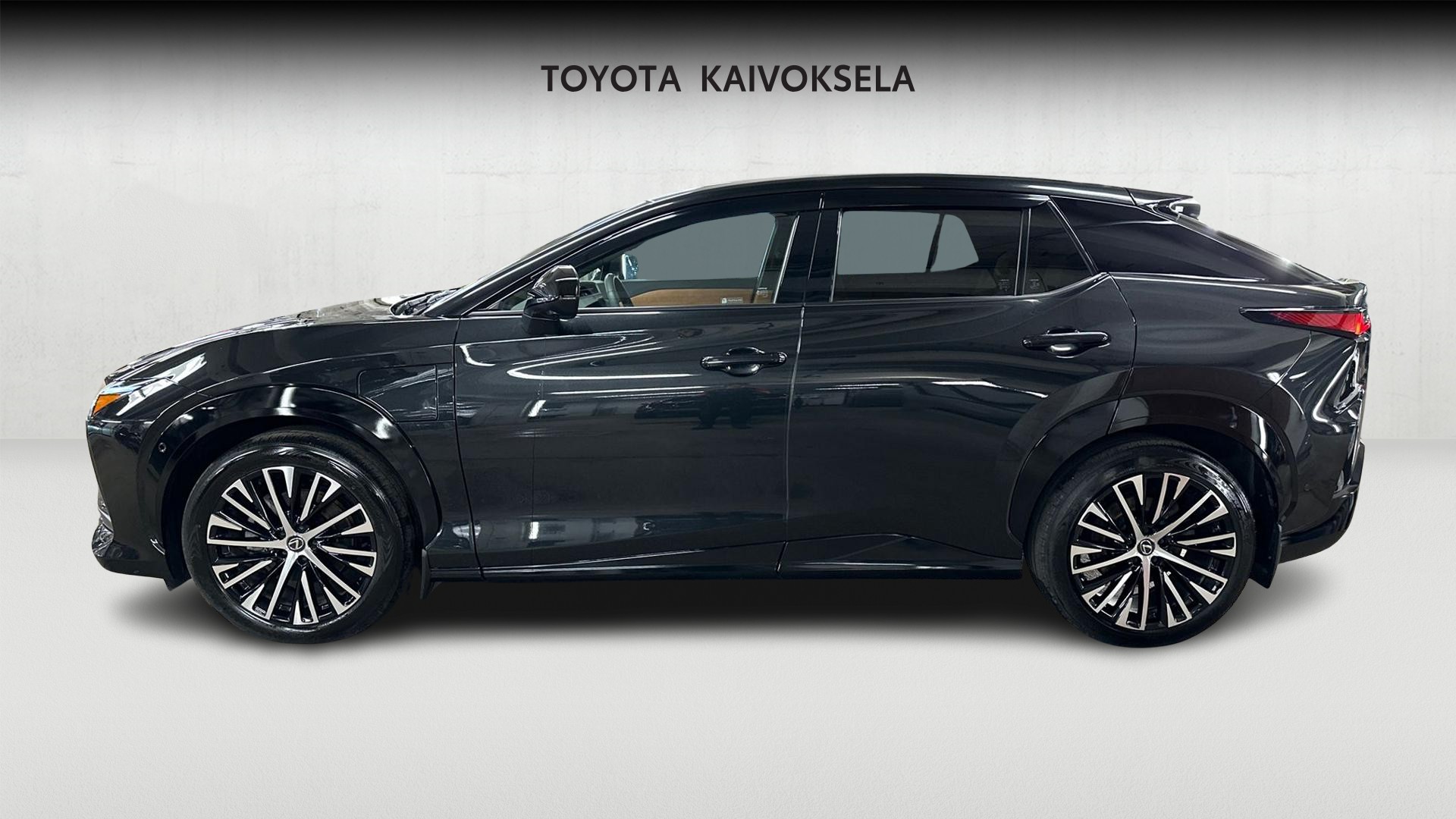 Lexus RZ 2025