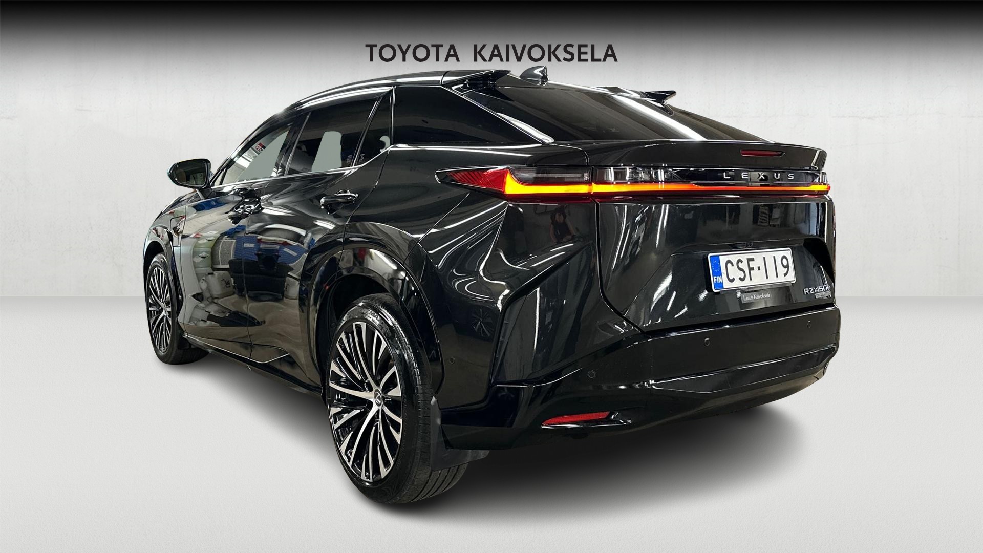 Lexus RZ 2025