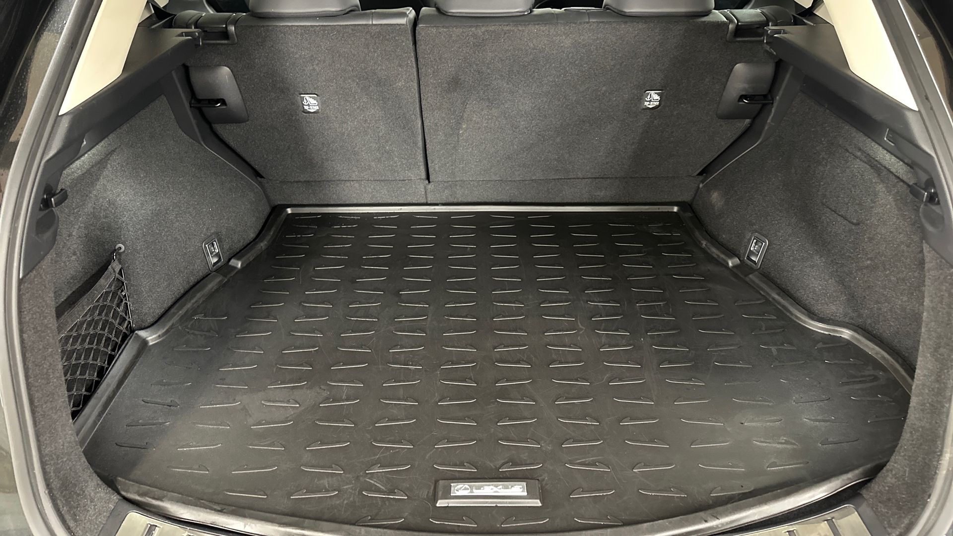 Lexus NX 2025