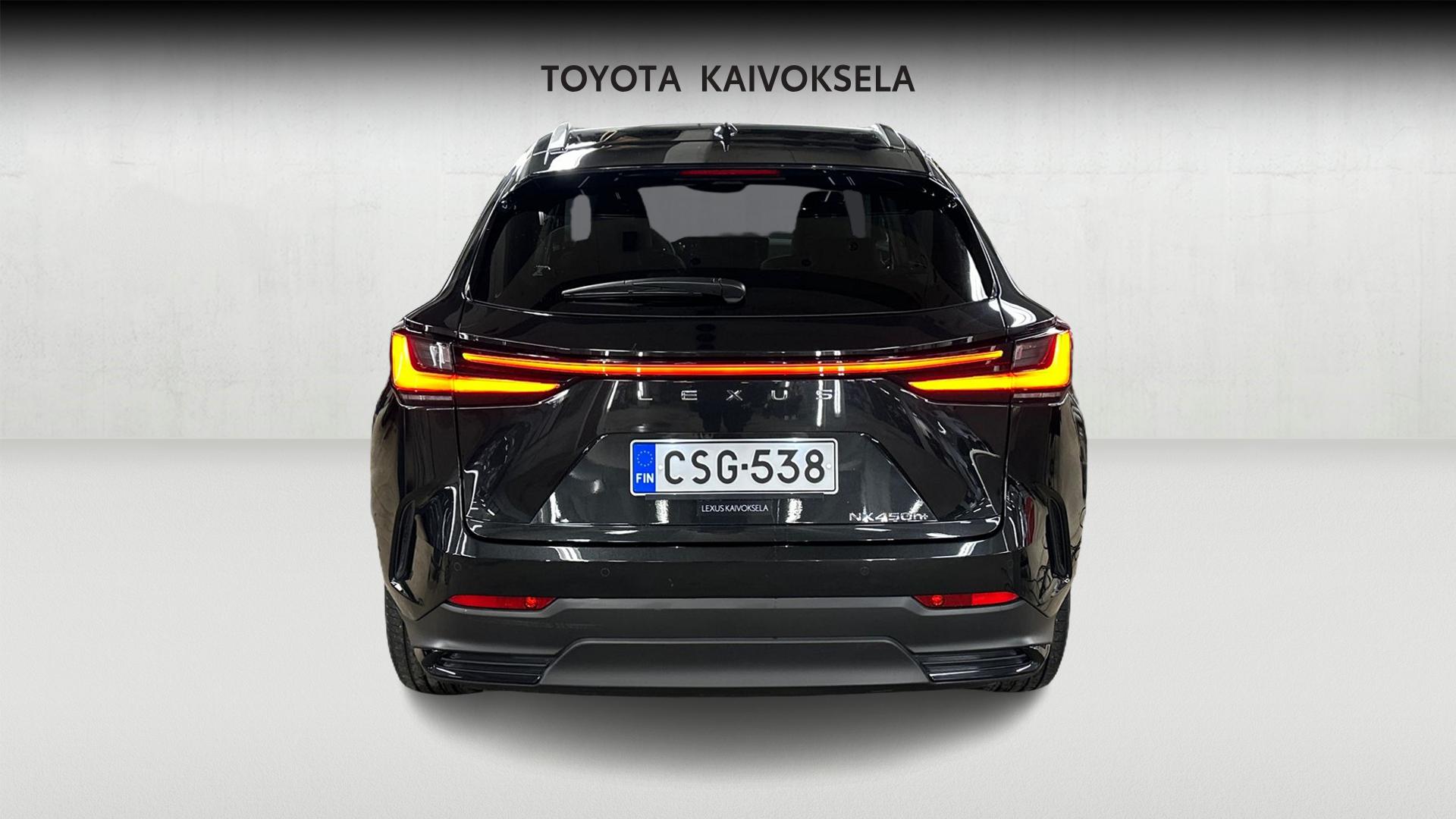 Lexus NX 2025