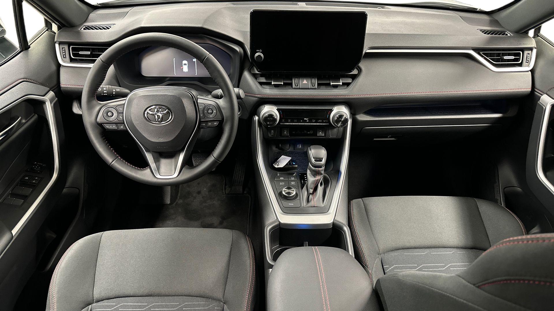 Toyota RAV4 Plug-in 2025