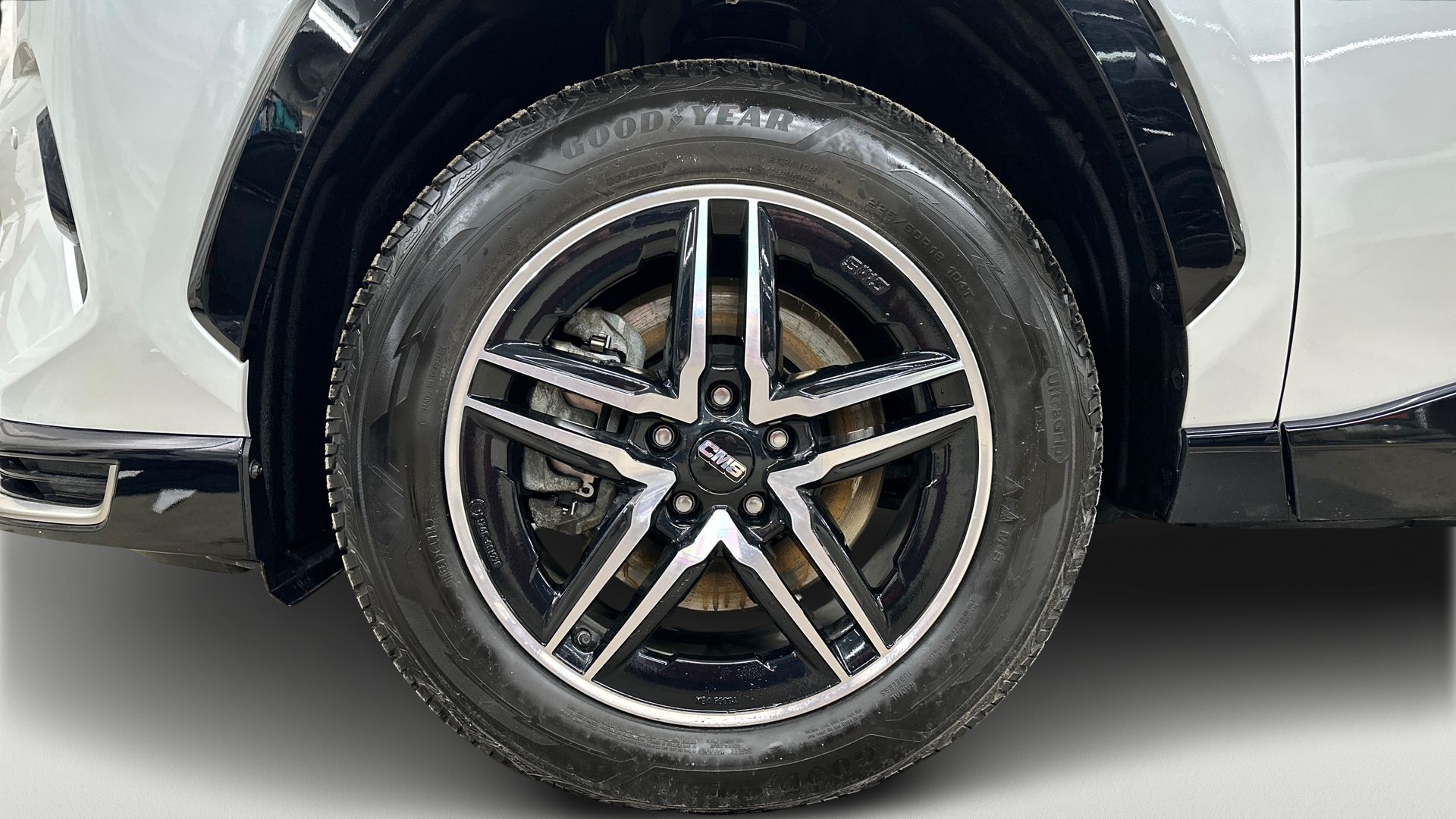 Toyota RAV4 Plug-in 2025