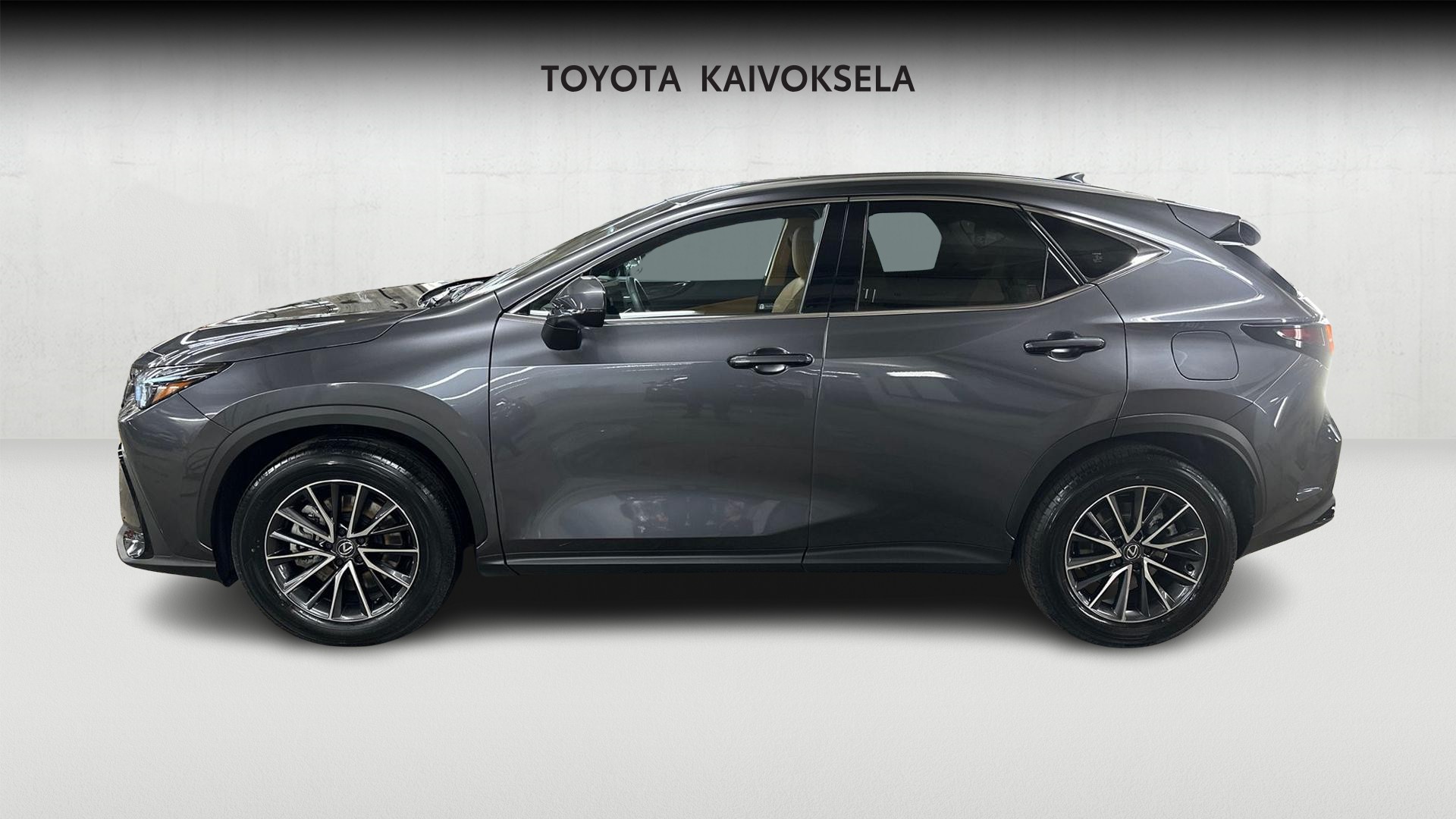 Lexus NX 2025