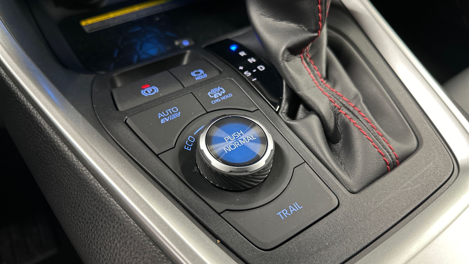 Toyota RAV4 Plug-in 2020
