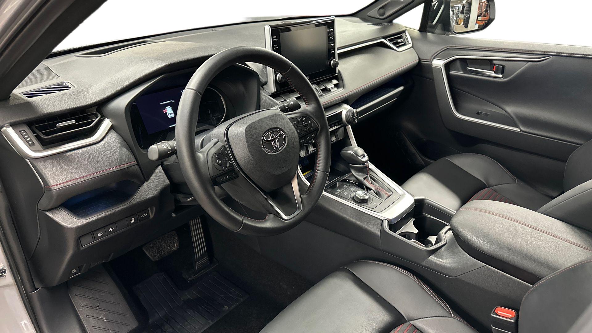 Toyota RAV4 Plug-in 2020