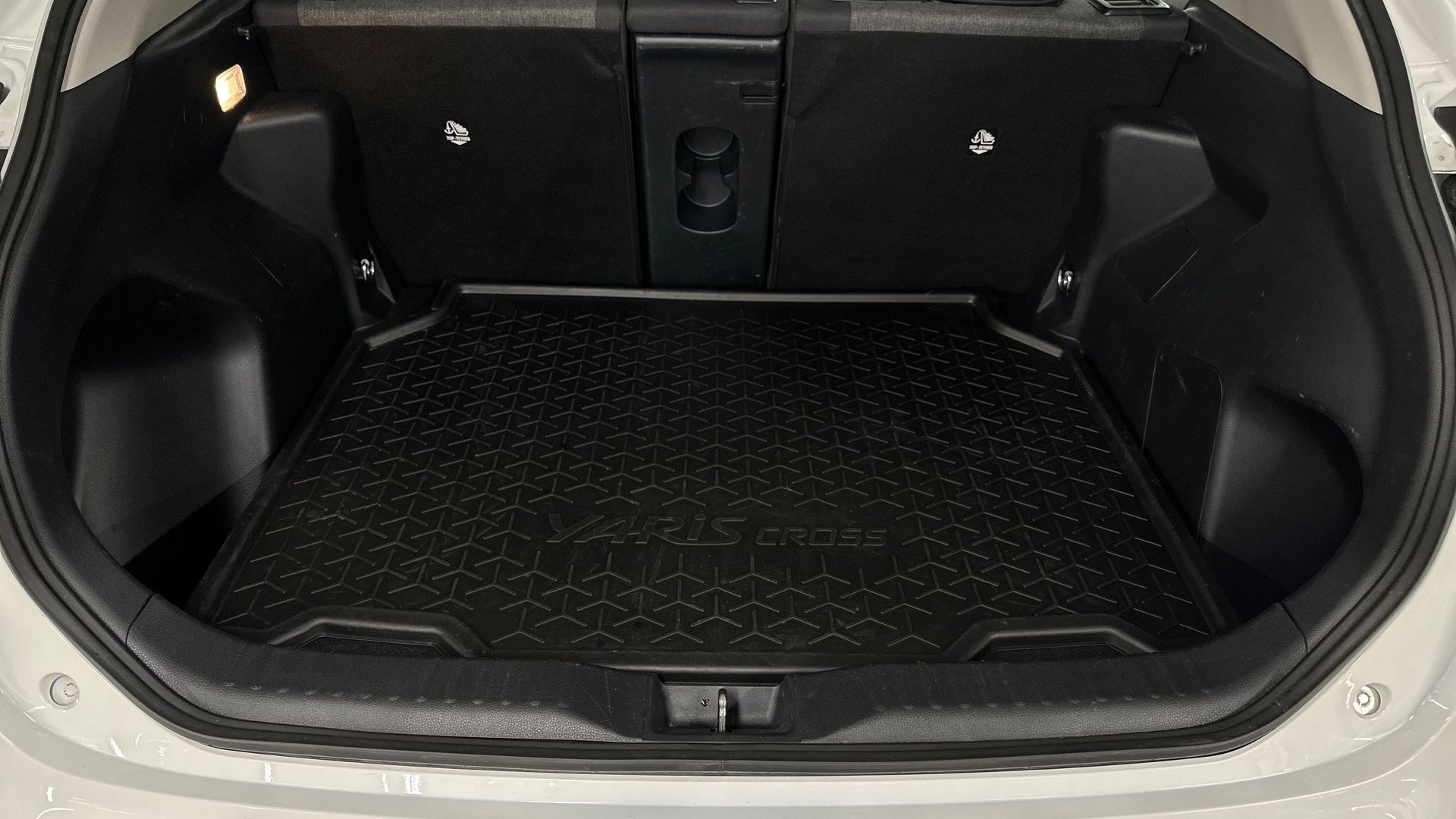 TOYOTA Yaris Cross 2024