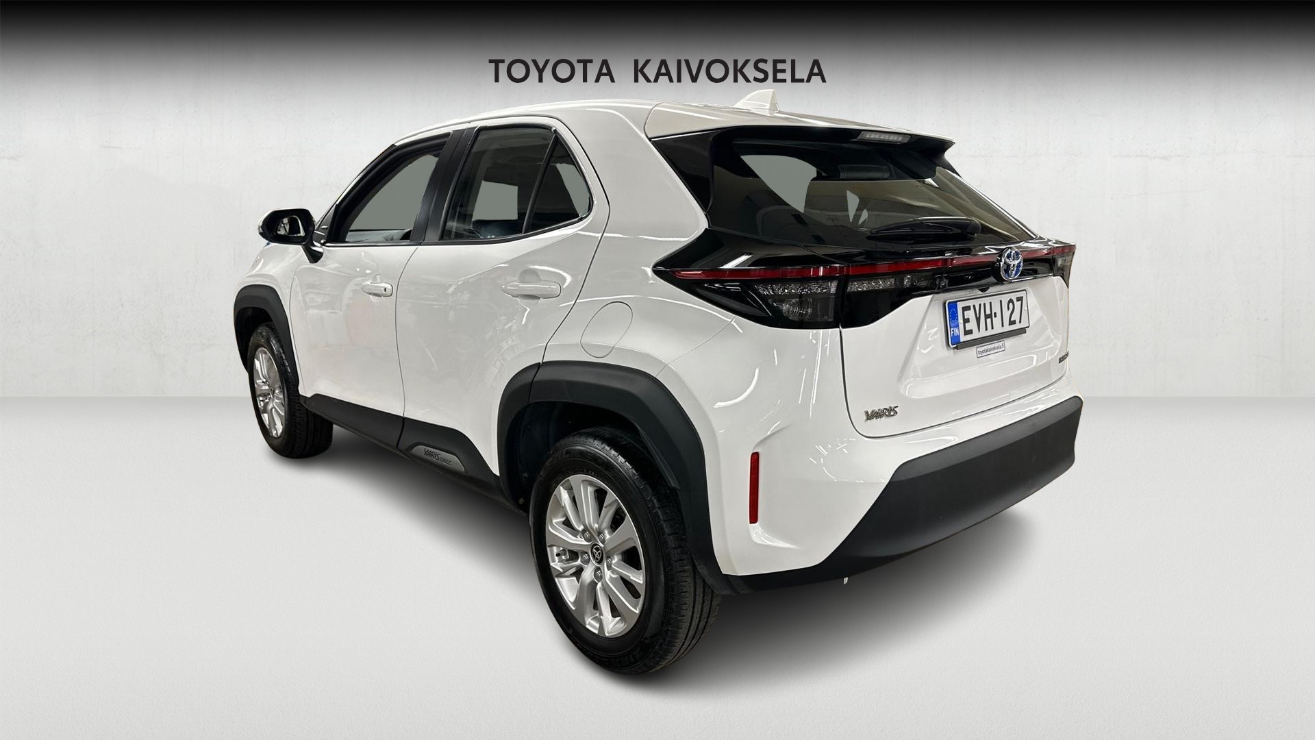 TOYOTA Yaris Cross 2024