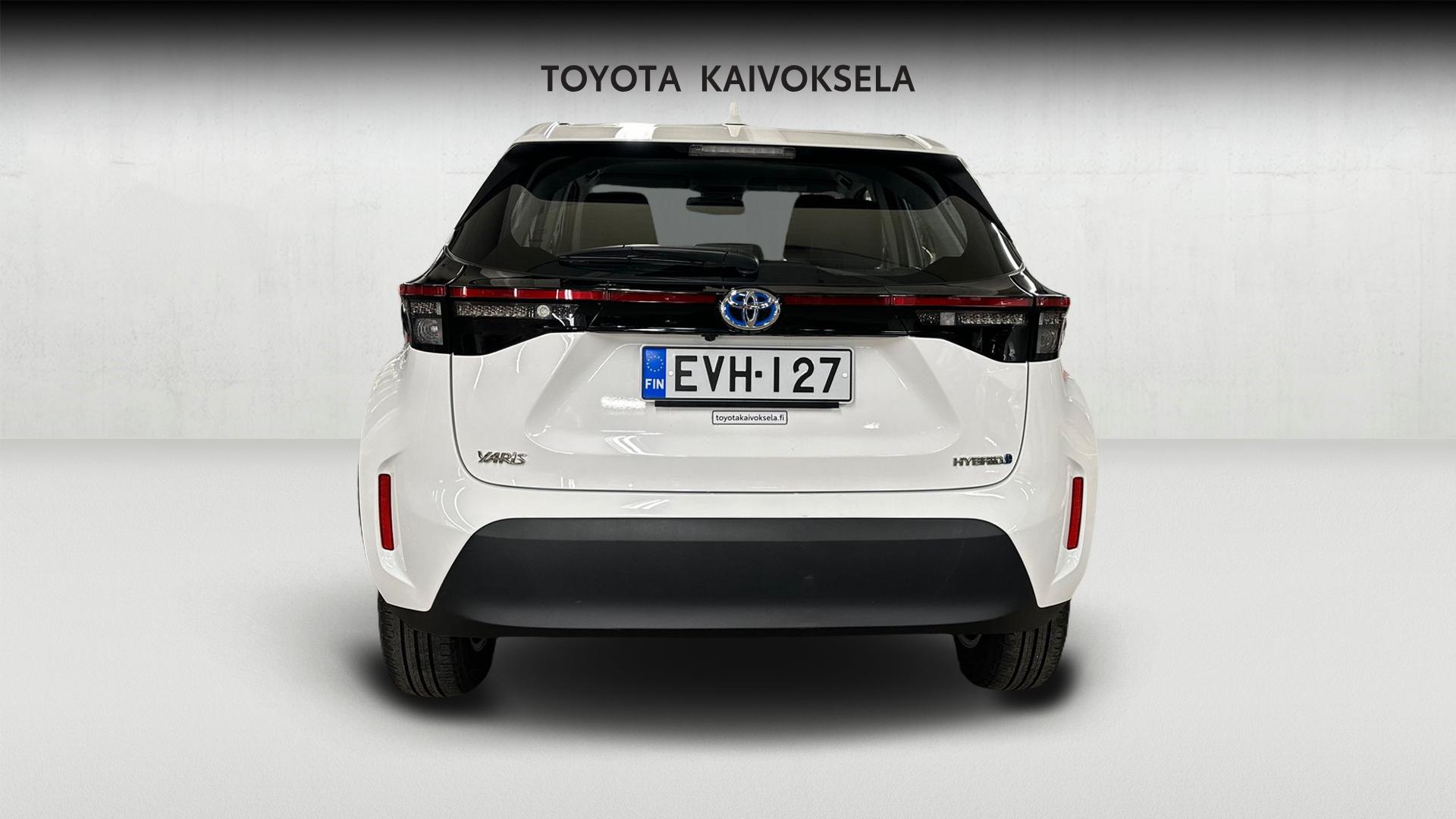 TOYOTA Yaris Cross 2024